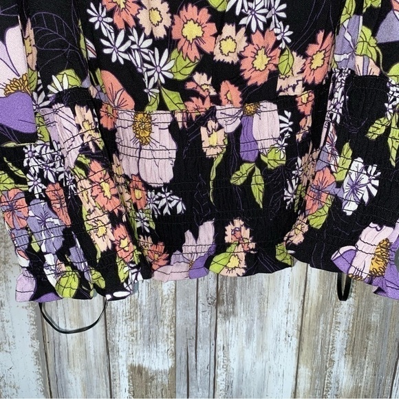 NWT AFRM Stein Smocked Crop Top Noir Summer Black Floral - Picture 4 of 6